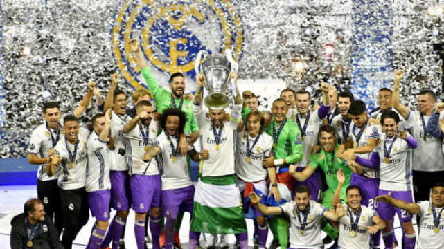 巴塞罗那理发师：欧洲杯期间，费尔明专门打电话让我给他理发（巴萨理发师曝料：欧洲杯期间，费尔明主动来电预约理发）