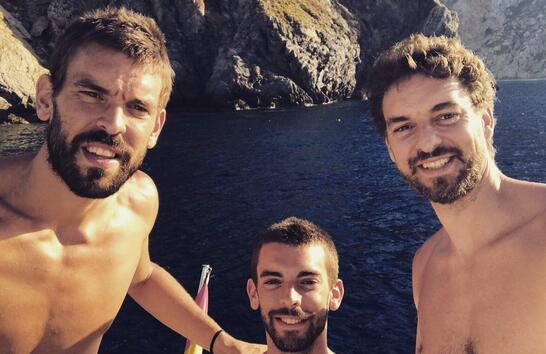 马塞利诺：马西亚的模板是罗德里，愿他未来能达到罗德里高度（马塞利诺：马西亚以罗德里为榜样，盼其未来达到罗德里水准）