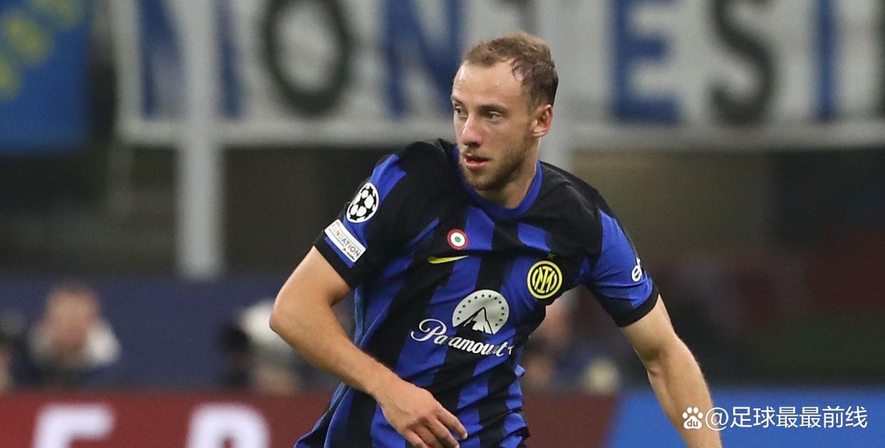 中国足协持证教练突破11.4万（中国足协持证教练人数超11.4万）