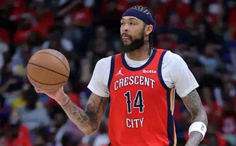 英媒：奥纳纳想回曼联夺回首发，如果不行可能去另一英超球队（英媒：奥纳纳盼回曼联重夺主力，若受阻或转投其他英超球队）