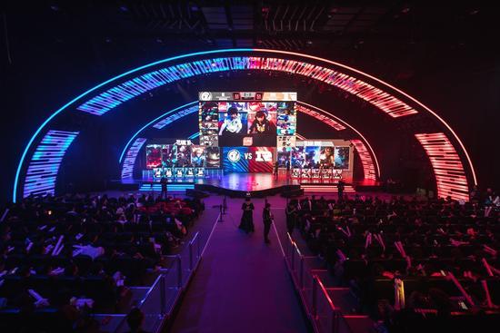 敌的防守能 敌的防守能